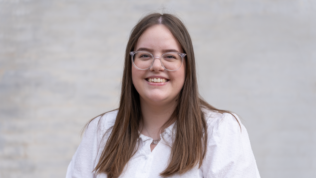 Simone  Angelbo Larsen